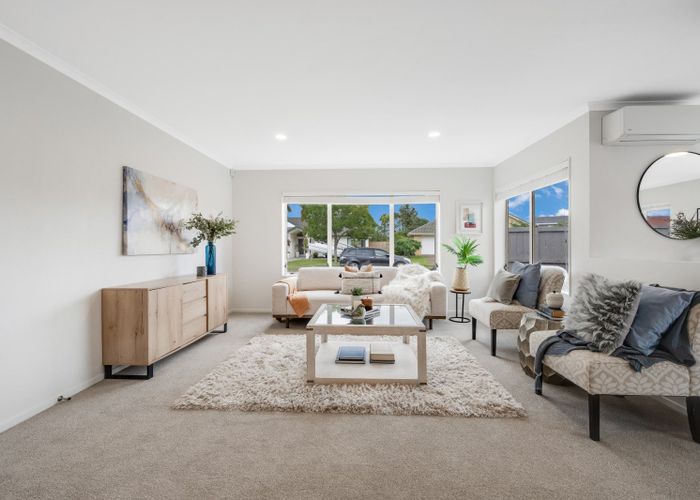  at 19 Montecito Place, Golflands, Manukau City, Auckland