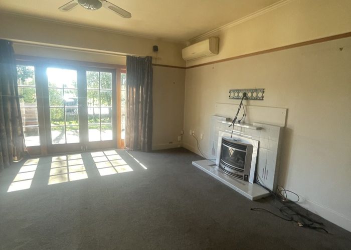  at 80 Retreat Road, Avonside, Christchurch