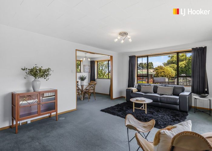  at 5 Stanley Street, Kenmure, Dunedin