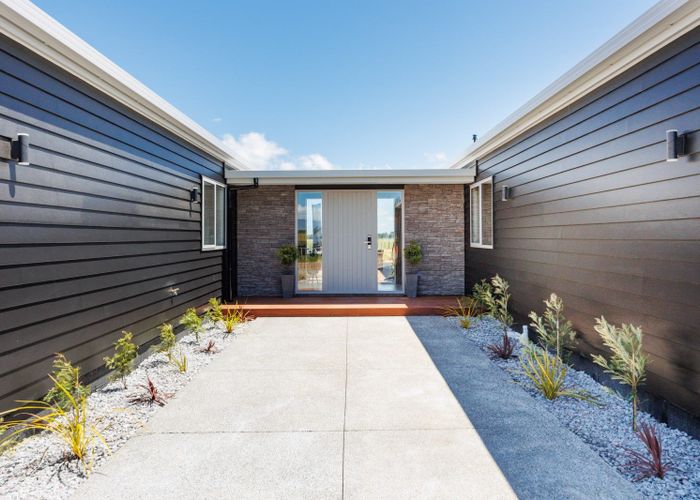  at 19 Alayna Court, Colyton, Fielding