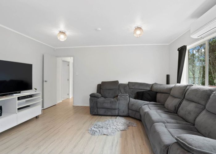  at 13 Jacinta Grove, Swanson, Auckland