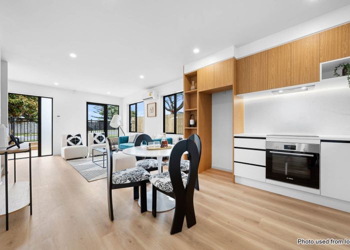  at Lot 5, 121 Gills Road, Bucklands Beach, Manukau City, Auckland