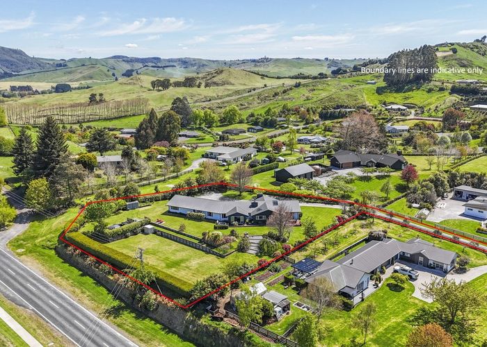  at 15 Loch Views Road, Acacia Bay, Taupo, Waikato