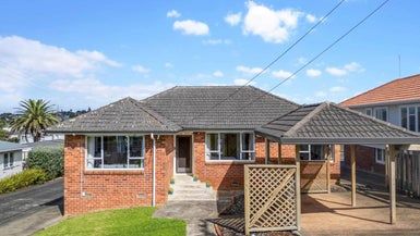  at 1/40 Haughey Avenue, Three Kings, Auckland