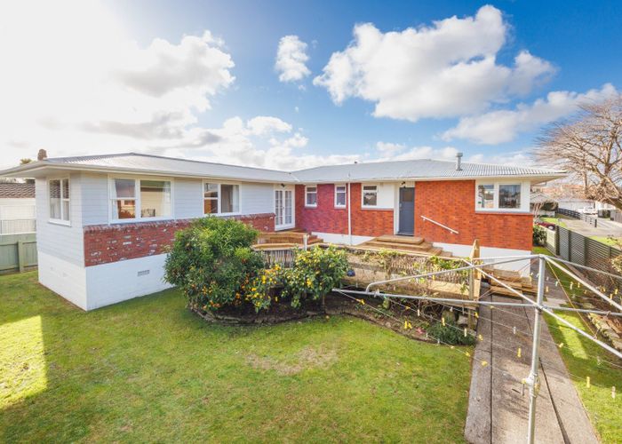  at 37 Epsom Road, Hokowhitu, Palmerston North, Manawatu / Whanganui