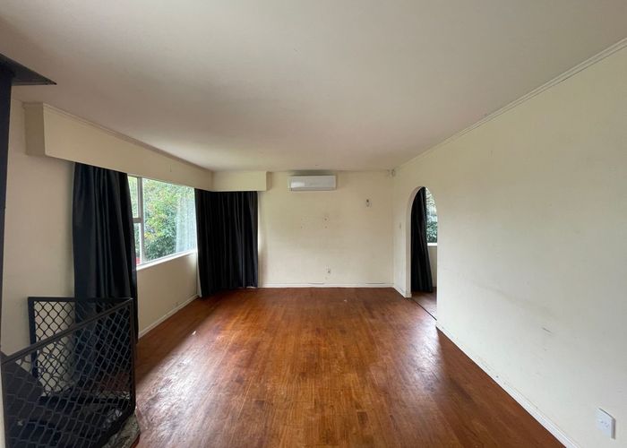  at 35 Beeston Crescent, Manurewa, Manukau City, Auckland