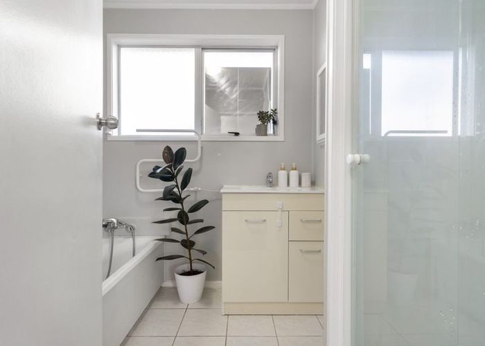  at 23 Cherry Tree Place, Massey, Waitakere City, Auckland