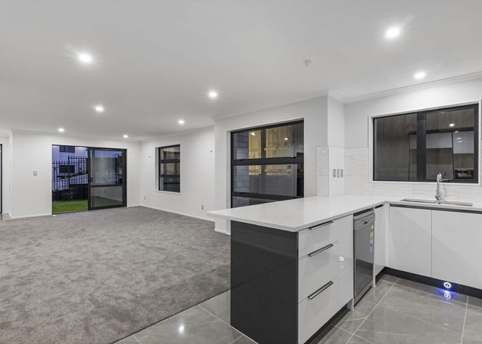  at 29 Dreadon Road, Manurewa, Auckland