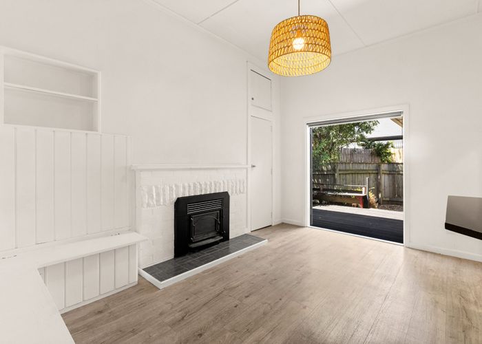  at 16 Hammond Road, Taradale, Napier, Hawke's Bay