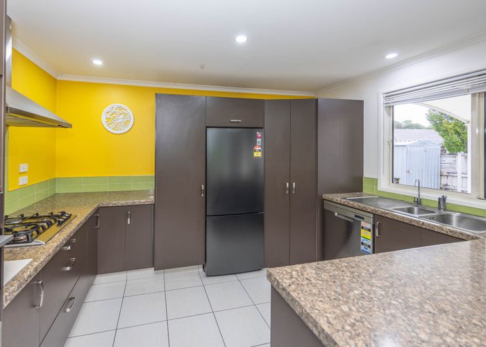  at 20 Edgeview Crescent, Fitzroy, Hamilton, Waikato