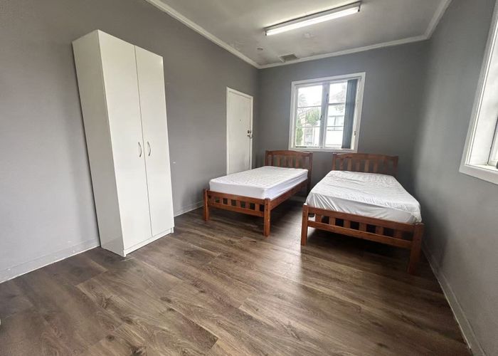  at 234a Lake Road, Hauraki, North Shore City, Auckland