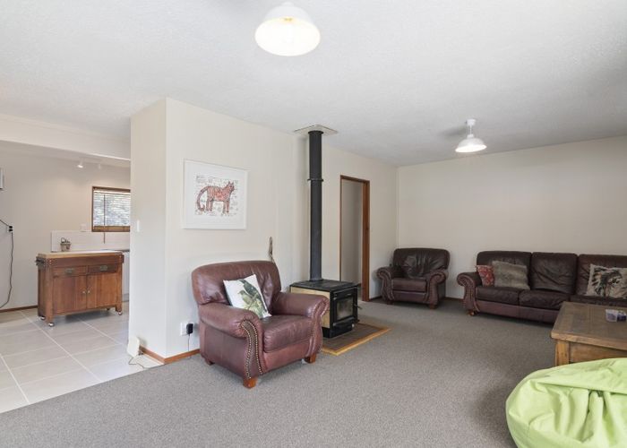  at 2/12 Arapiki Road, Stoke, Nelson