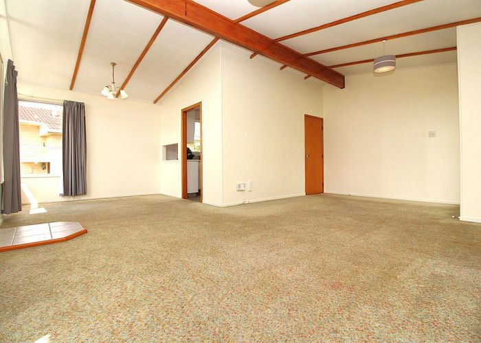  at 104 Farquhar Road, Glendene, Waitakere City, Auckland