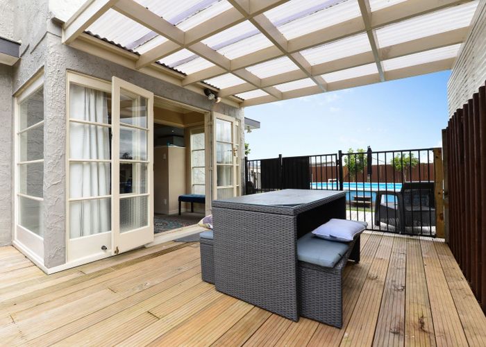  at 43 Fifth Avenue, Enderley, Hamilton