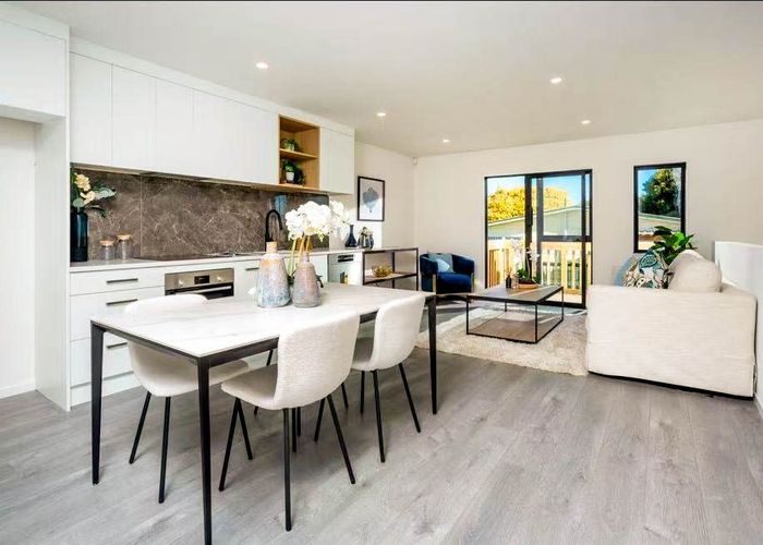  at 3/13 Normandy Place, Henderson, Waitakere City, Auckland