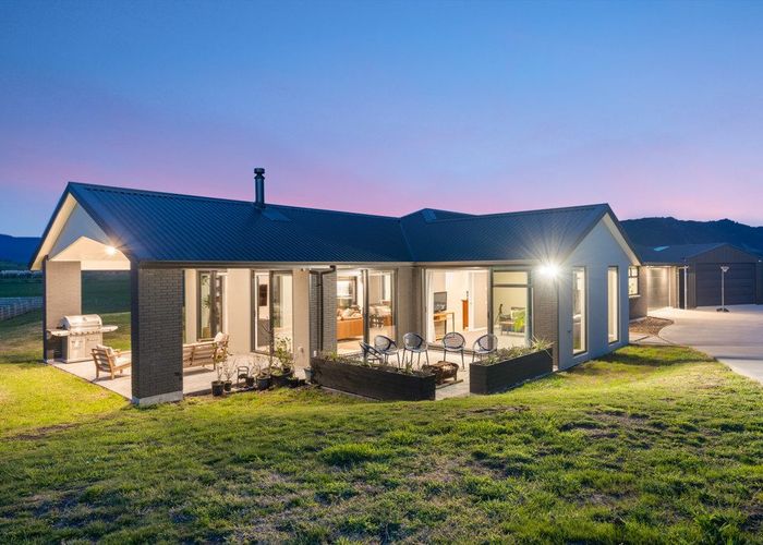  at 24C Gawler Street, Te Horo, Kapiti Coast, Wellington