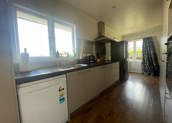  at 31 Durham Street, Te Atatu Peninsula, Auckland