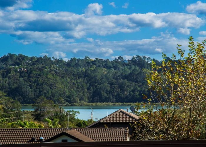  at 1B Lemon Grove Lane, Greenhithe, North Shore City, Auckland