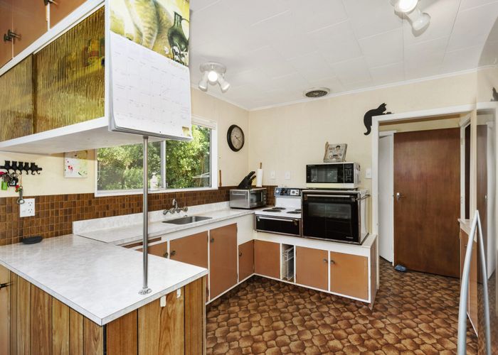  at 8 Radiata Grove, Brown Owl, Upper Hutt