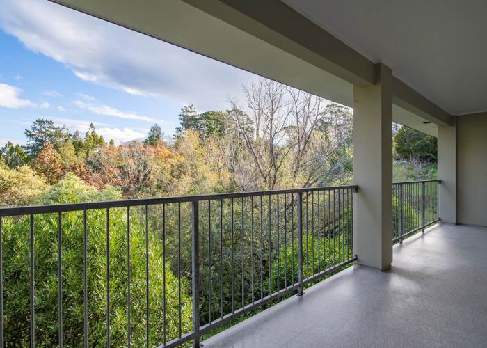  at 5/90 Albany Highway, Albany, North Shore City, Auckland
