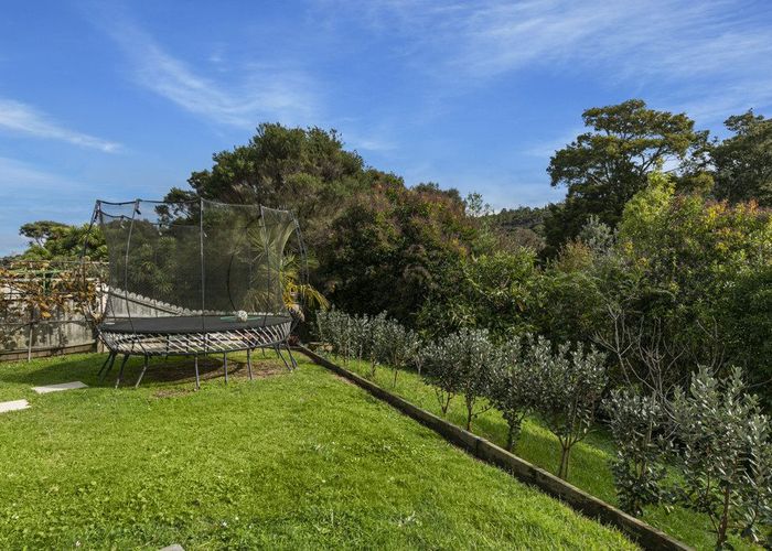  at 5/30 Roanoke Way, Albany, Auckland
