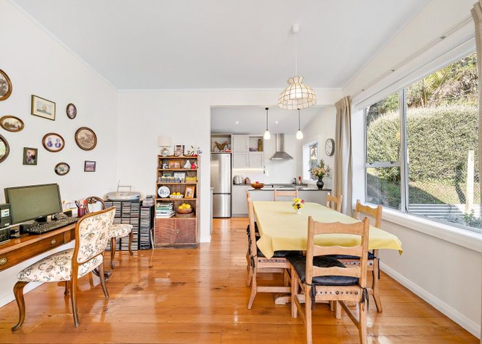  at 22 Jackson Street, Island Bay, Wellington