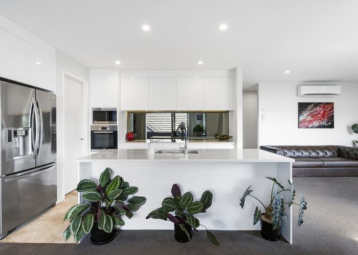  at 42 Puhirake Crescent, Pyes Pa, Tauranga