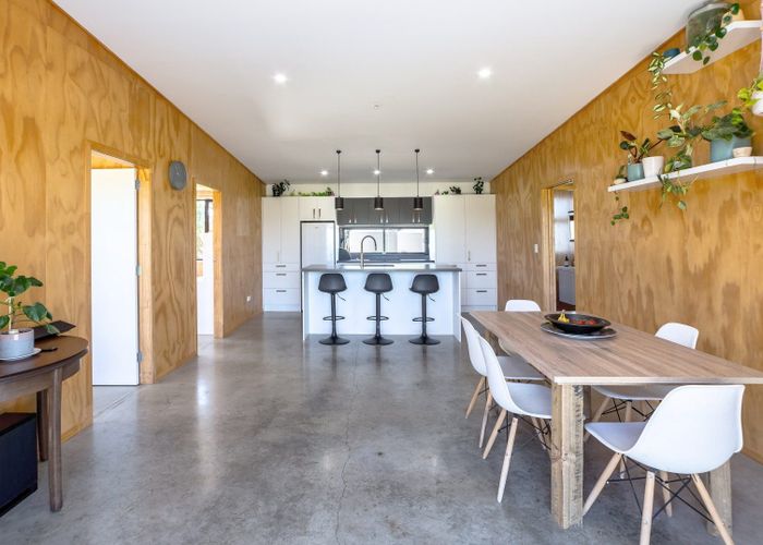  at 16 East Taratahi Road, West Taratahi, Carterton