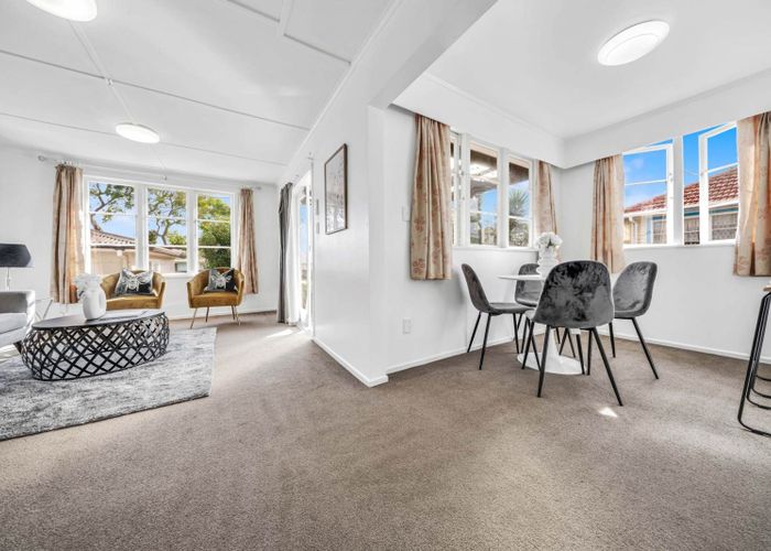  at 1/15 Kent Road, Manurewa, Manukau City, Auckland