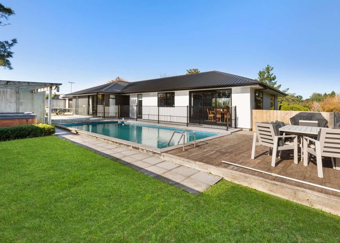  at 136B Seaview Road, Westown, New Plymouth