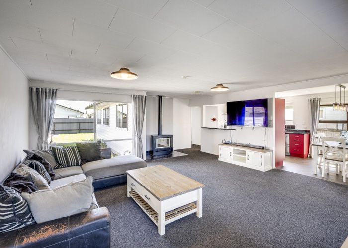  at 8 Spriggs Crescent, Greenmeadows, Napier