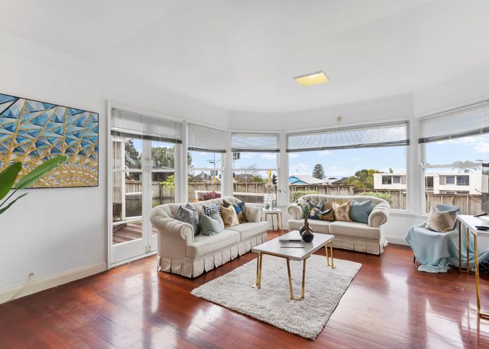  at 411 Lake Road, Takapuna, Auckland