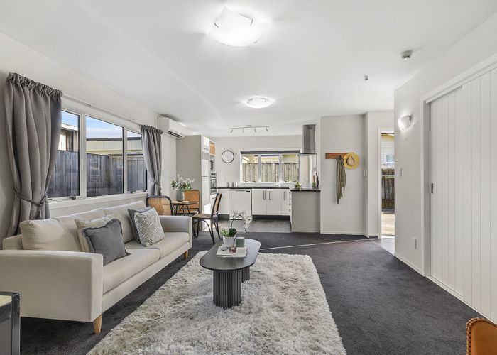  at 4 Melville Street, Tawa, Wellington, Wellington