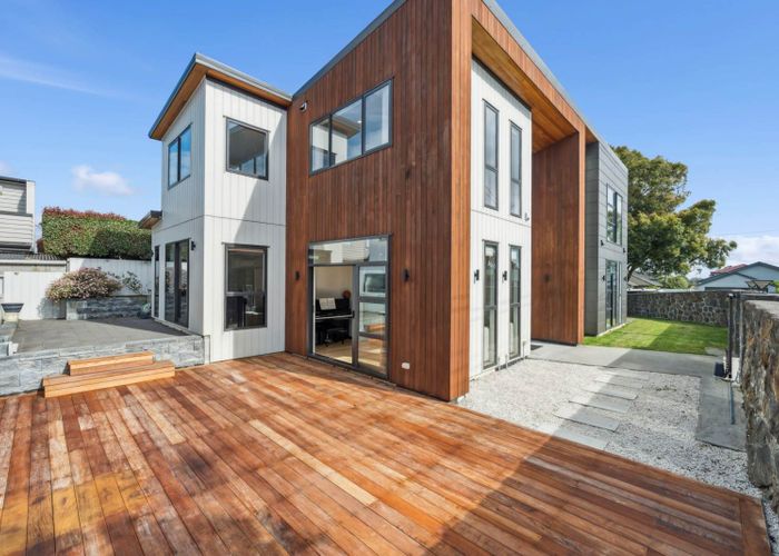  at 1D  Kawau Road, Greenlane, Auckland City, Auckland