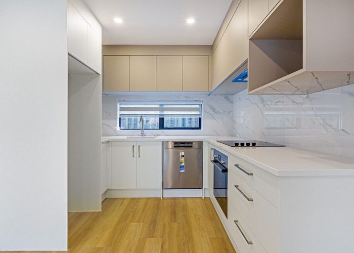  at Unit 2/3 Pinefield Road, Whenuapai, Waitakere City, Auckland