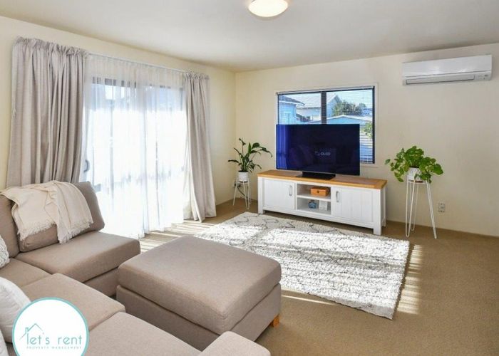  at 2/56 Jellicoe Road, Manurewa, Manukau City, Auckland