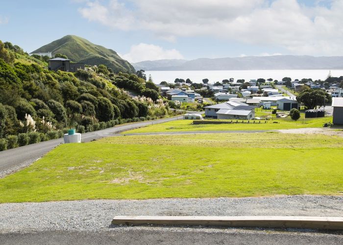  at 15 Seaview Drive, Māhia