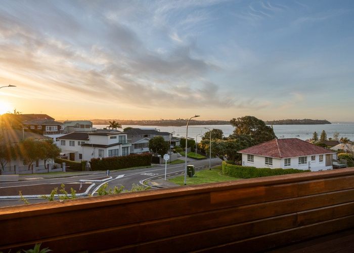  at 2/172 Bucklands Beach Road, Bucklands Beach, Auckland