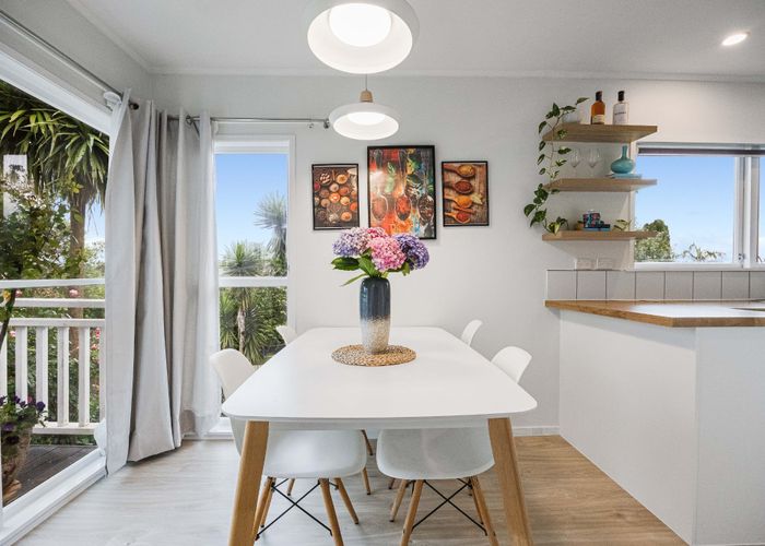  at 3 Castleton Street, Birkdale, North Shore City, Auckland