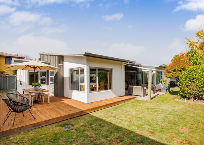  at 5 Ake Ake Avenue, Hokowhitu, Palmerston North