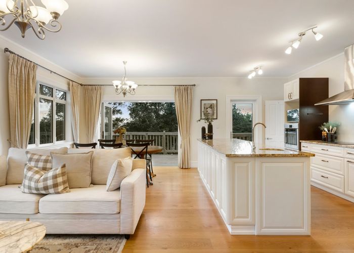  at 4 Kereru Grove, Greenhithe, North Shore City, Auckland