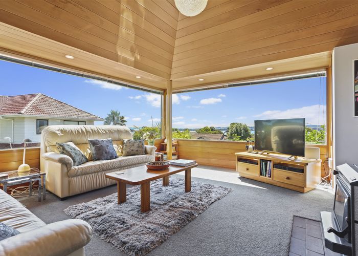  at 6 Stevenson Way, Cockle Bay, Auckland