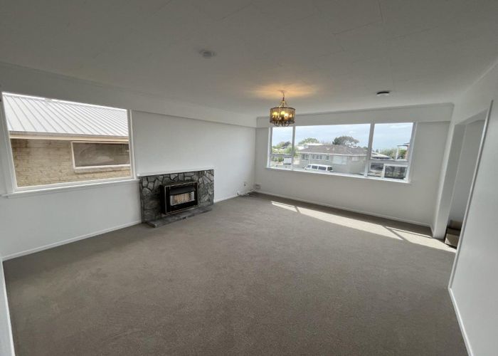  at 11 Cumberland Street, Merrilands, New Plymouth