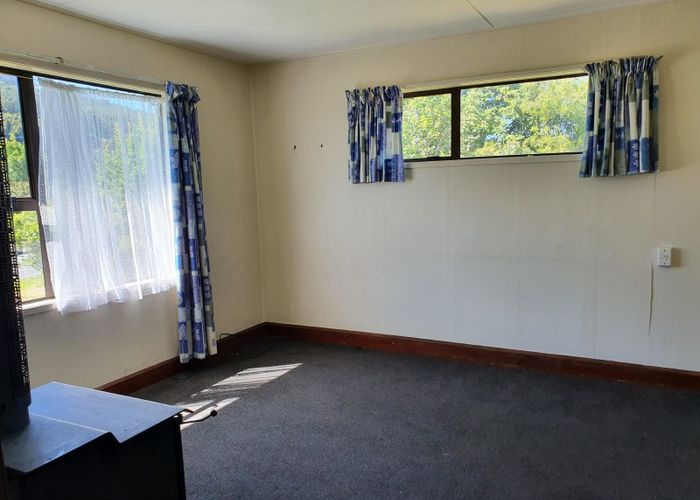  at 50 Oxford Street, Taylorville, Greymouth