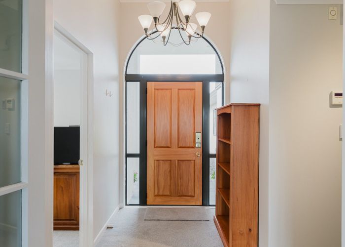  at 28 Royal Oak Drive, Kelvin Grove, Palmerston North