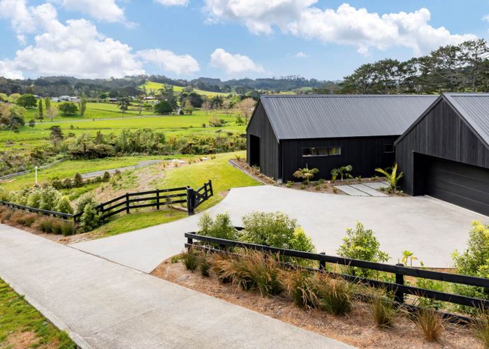  at 10 Aurea Terrace, Kumeu