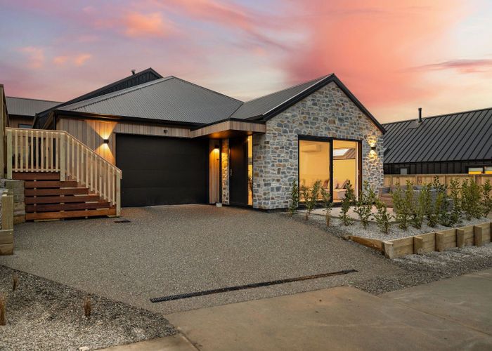  at 30 Grain Close, Hanley's Farm, Jacks Point, Queenstown-Lakes, Otago