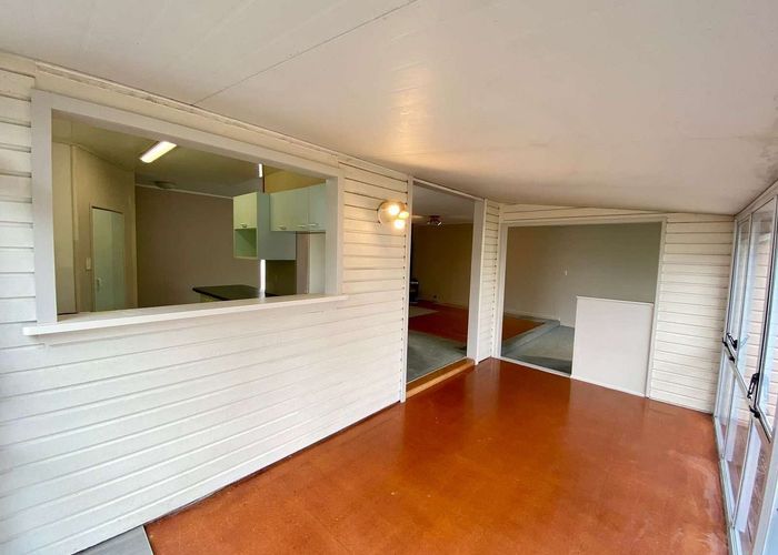  at 35 Sunnyside Road, Sunnyvale, Waitakere City, Auckland