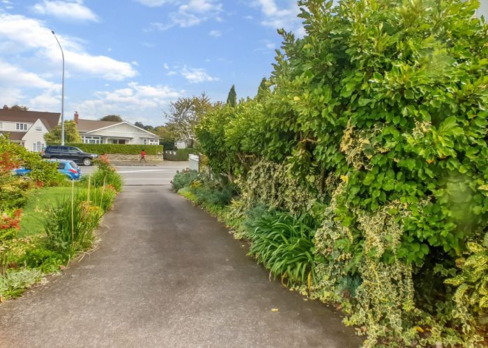  at 2/626 Manukau Road, Epsom, Auckland