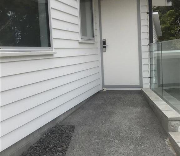  at 33A Wernham Place, Birkenhead, North Shore City, Auckland